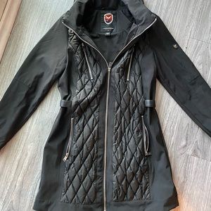 1 Madison Expedition coat from the Heritage Collection.